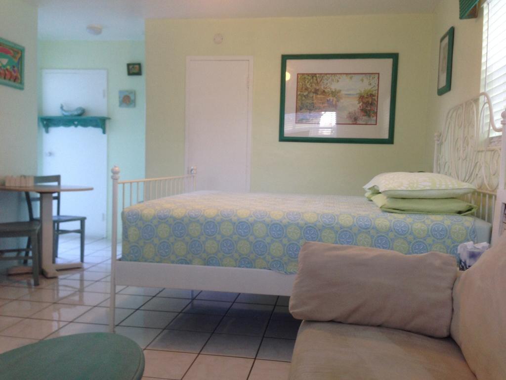 Angelfish Inn هوليوود الغرفة الصورة